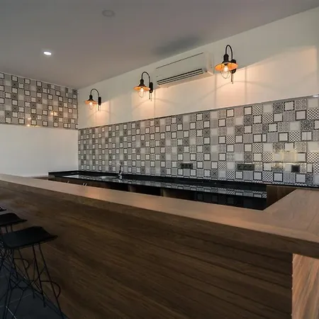 0032 Exodus Comfortable Furnished Flat In A Well-equipped Residential Complex Apartament *