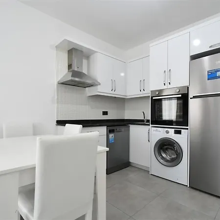 0032 Exodus Comfortable Furnished Flat In A Well-equipped Residential Complex Apartament